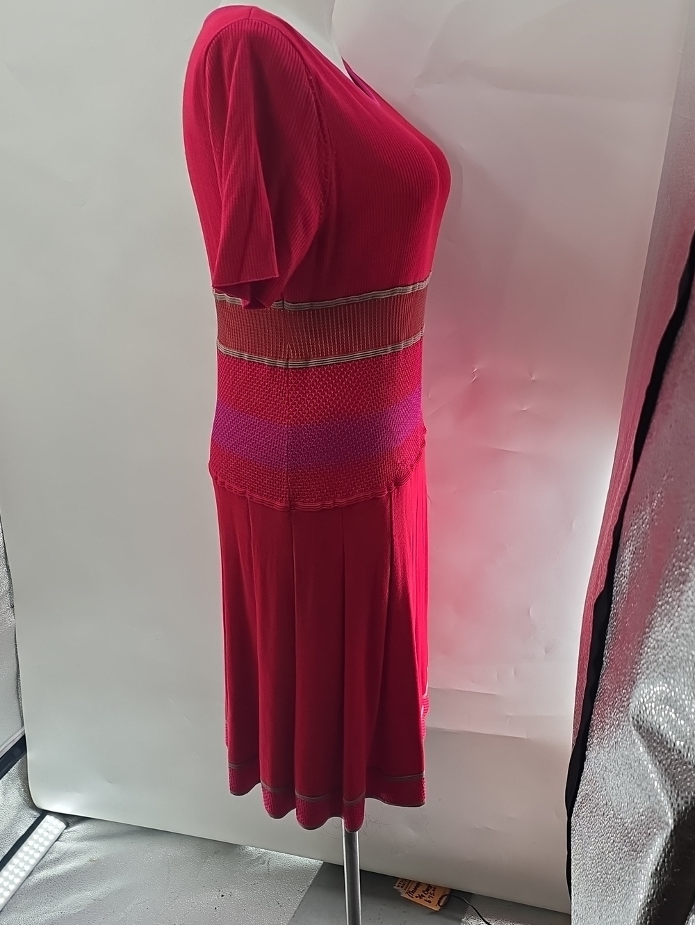 St. John Short-Sleeve Pleated Midi Dress with Stripe Accents - Picture 4 of 8